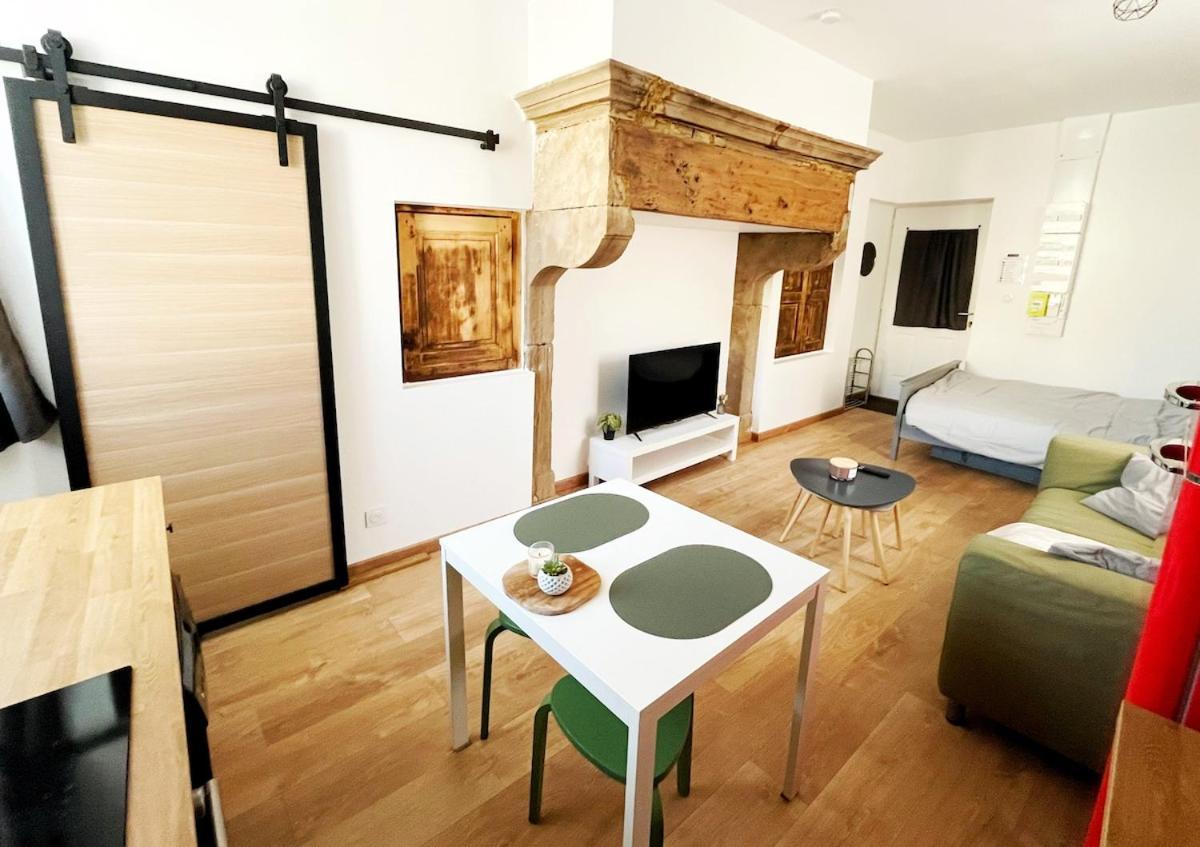 Studio Chic Au Style Retro Moderne Saint-Genix-sur-Guiers ภายนอก รูปภาพ
