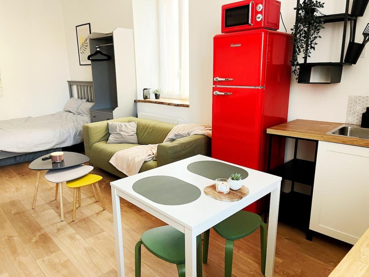 Studio Chic Au Style Retro Moderne Saint-Genix-sur-Guiers ภายนอก รูปภาพ