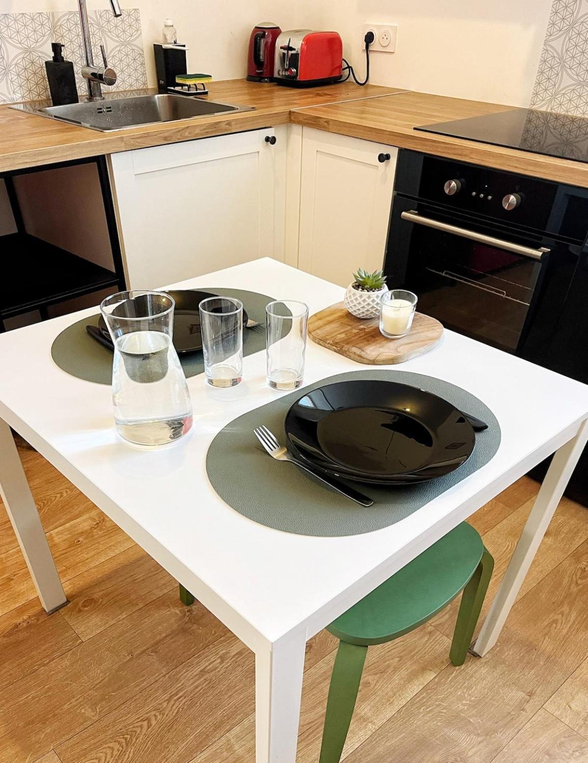 Studio Chic Au Style Retro Moderne Saint-Genix-sur-Guiers ภายนอก รูปภาพ