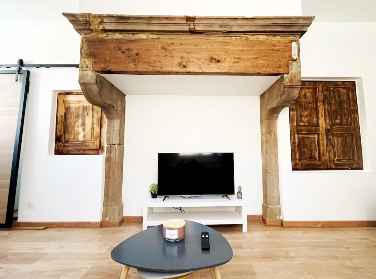 Studio Chic Au Style Retro Moderne Saint-Genix-sur-Guiers ภายนอก รูปภาพ