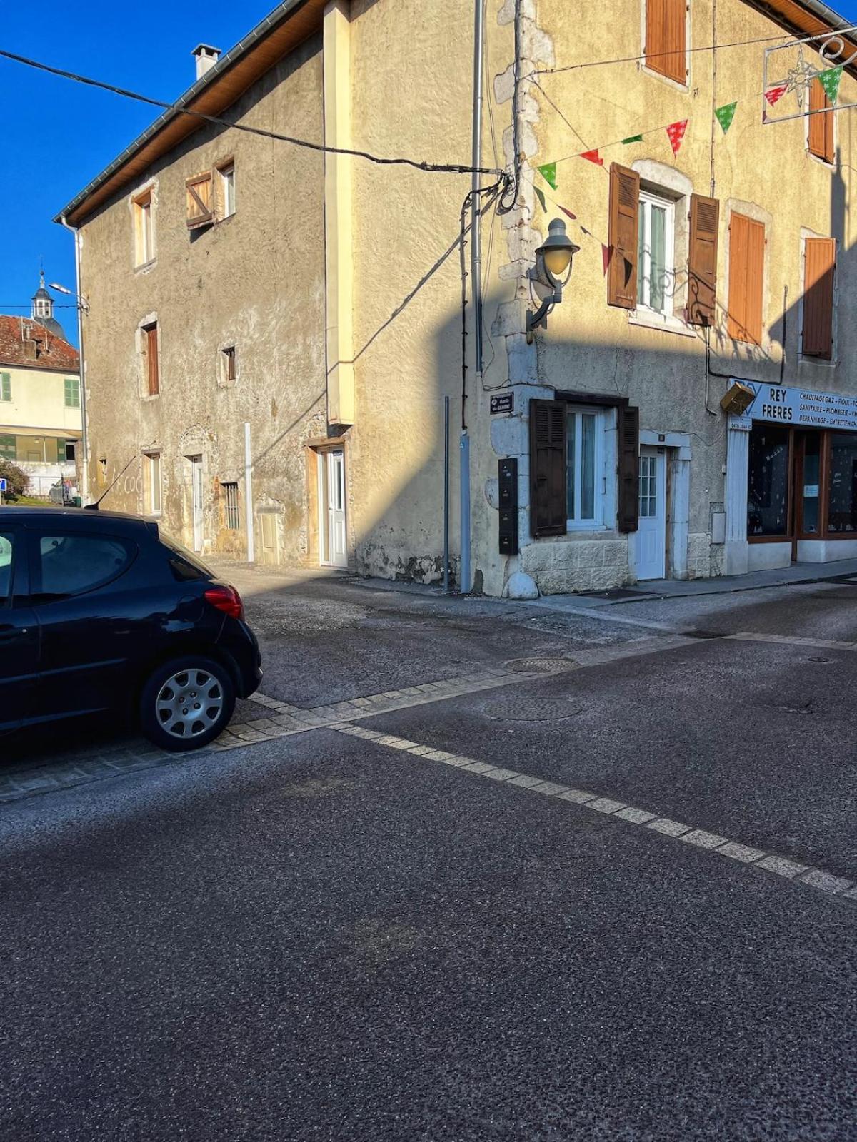 Studio Chic Au Style Retro Moderne Saint-Genix-sur-Guiers ภายนอก รูปภาพ